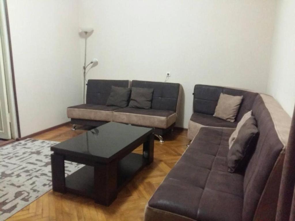 Apartment Down Town Group 第比利斯 外观 照片