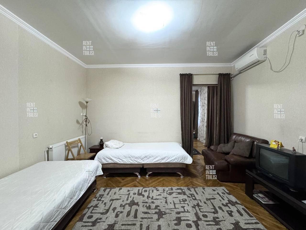 Apartment Down Town Group 第比利斯 外观 照片