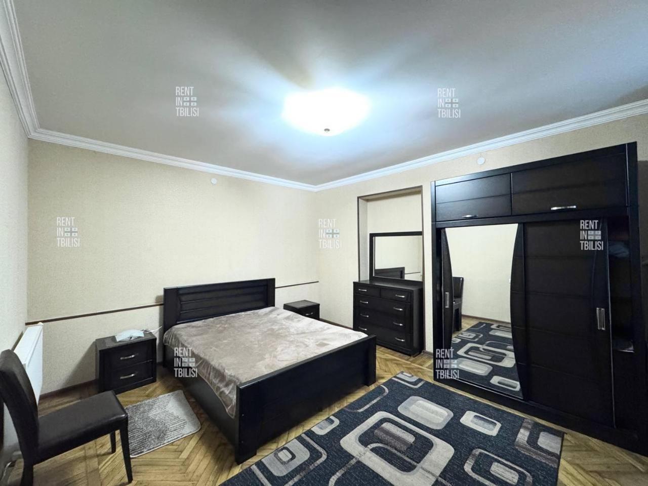 Apartment Down Town Group 第比利斯 外观 照片