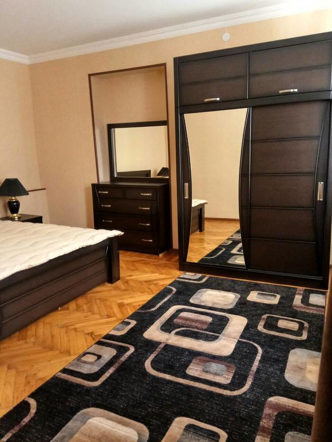 Apartment Down Town Group 第比利斯 外观 照片